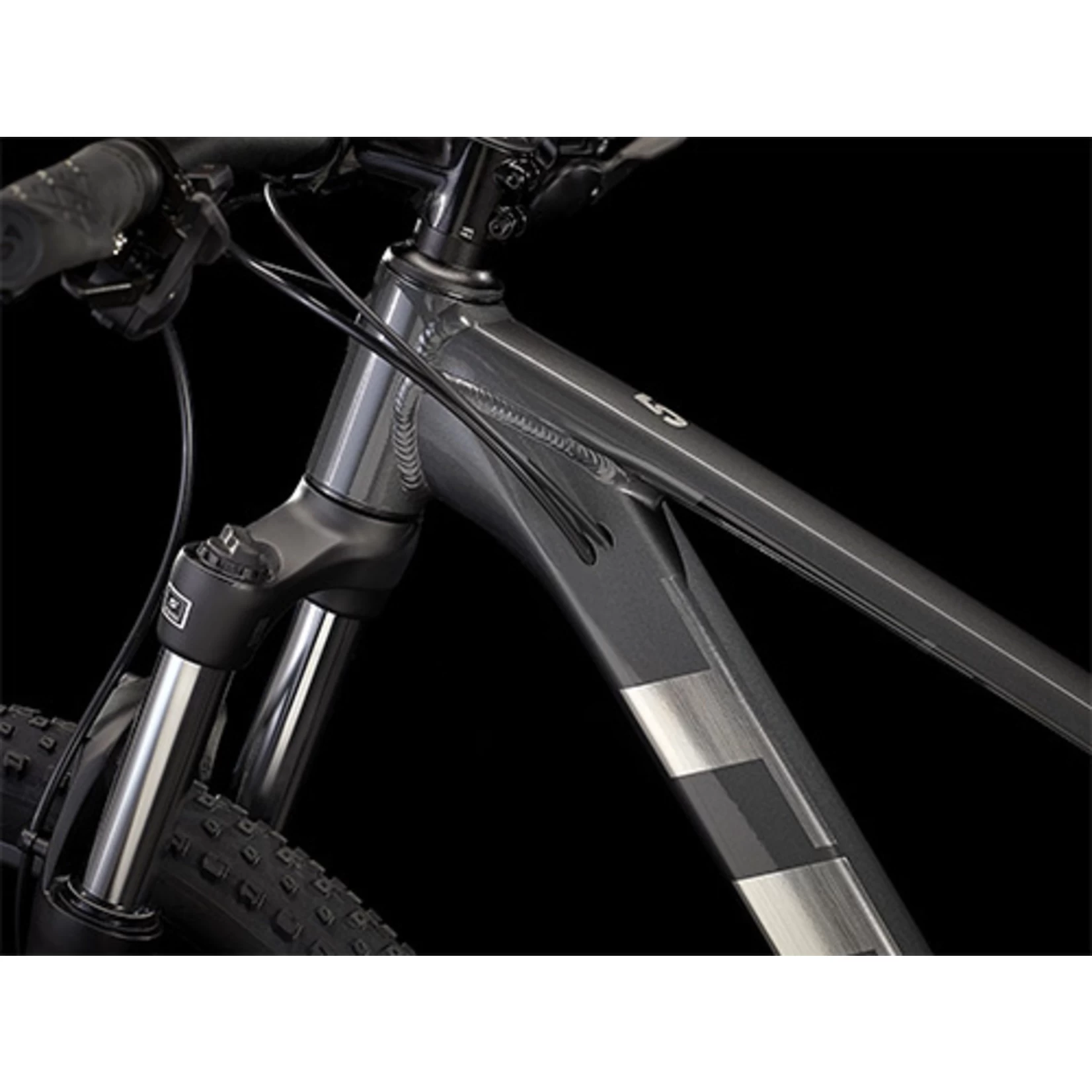 2022 TREK MARLIN 5 CHARCOAL - Image 4