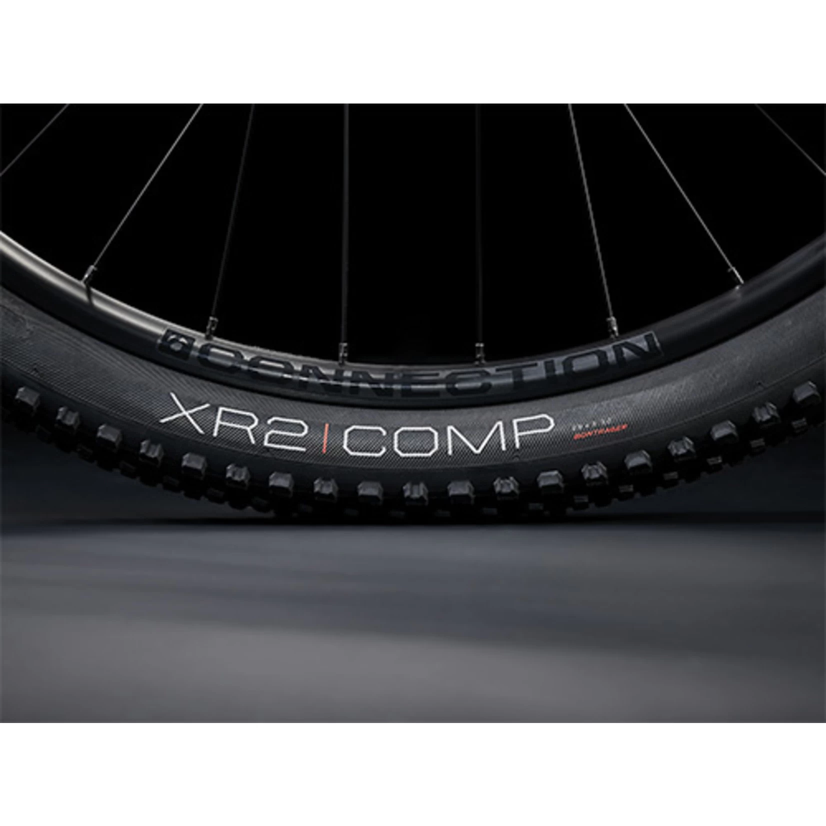 2022 TREK MARLIN 5 RADIOACTIVE RED - Image 7