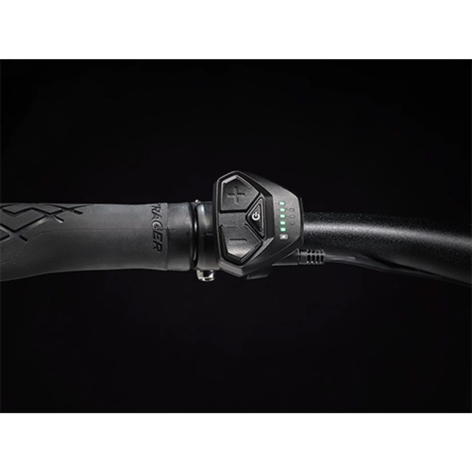 2023 FX+ 2 GENTS VIPER RED - Image 7