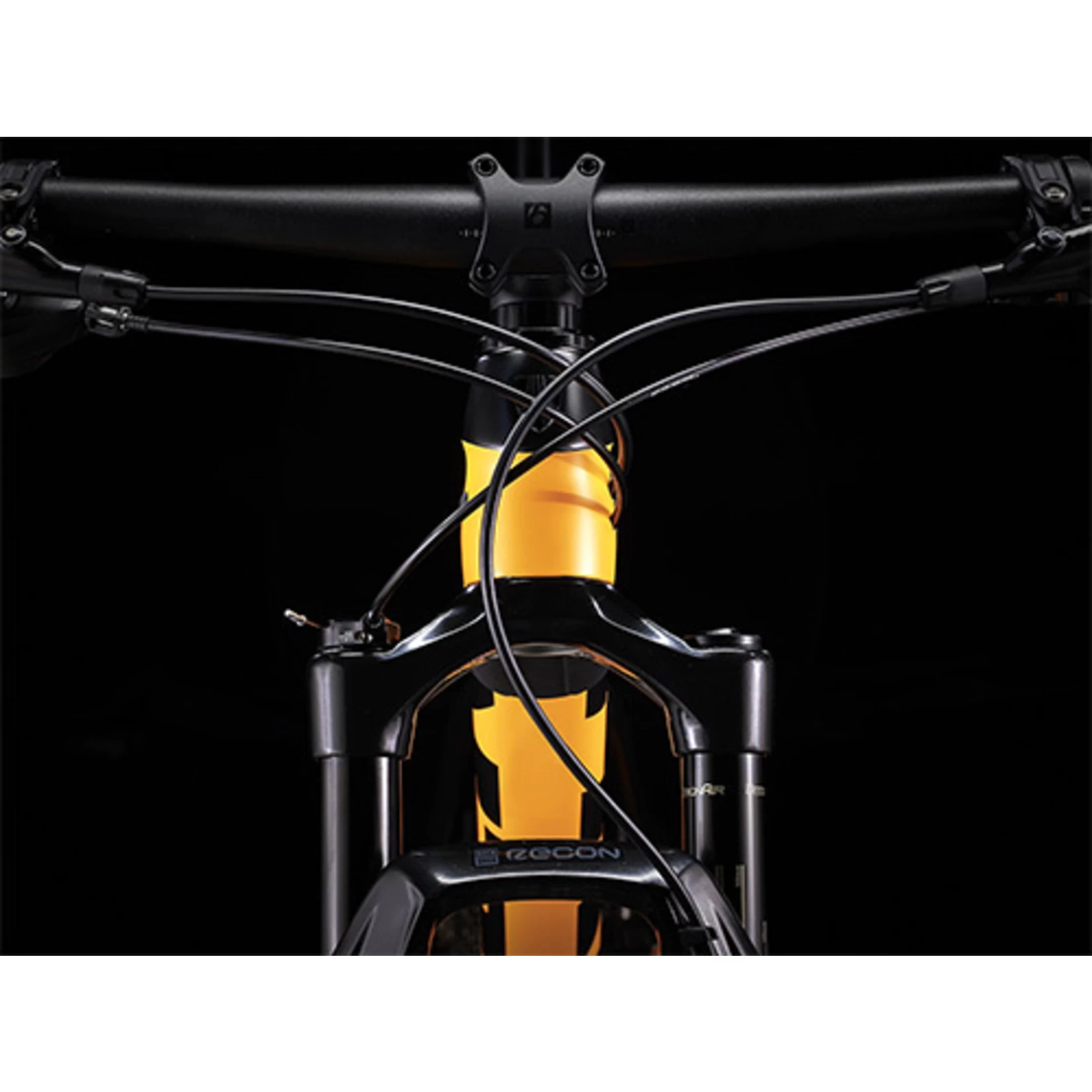 2023 TREK PROCALIBER 9.6 SATIN MARIGOLD/DEEP SMOKE - Image 10