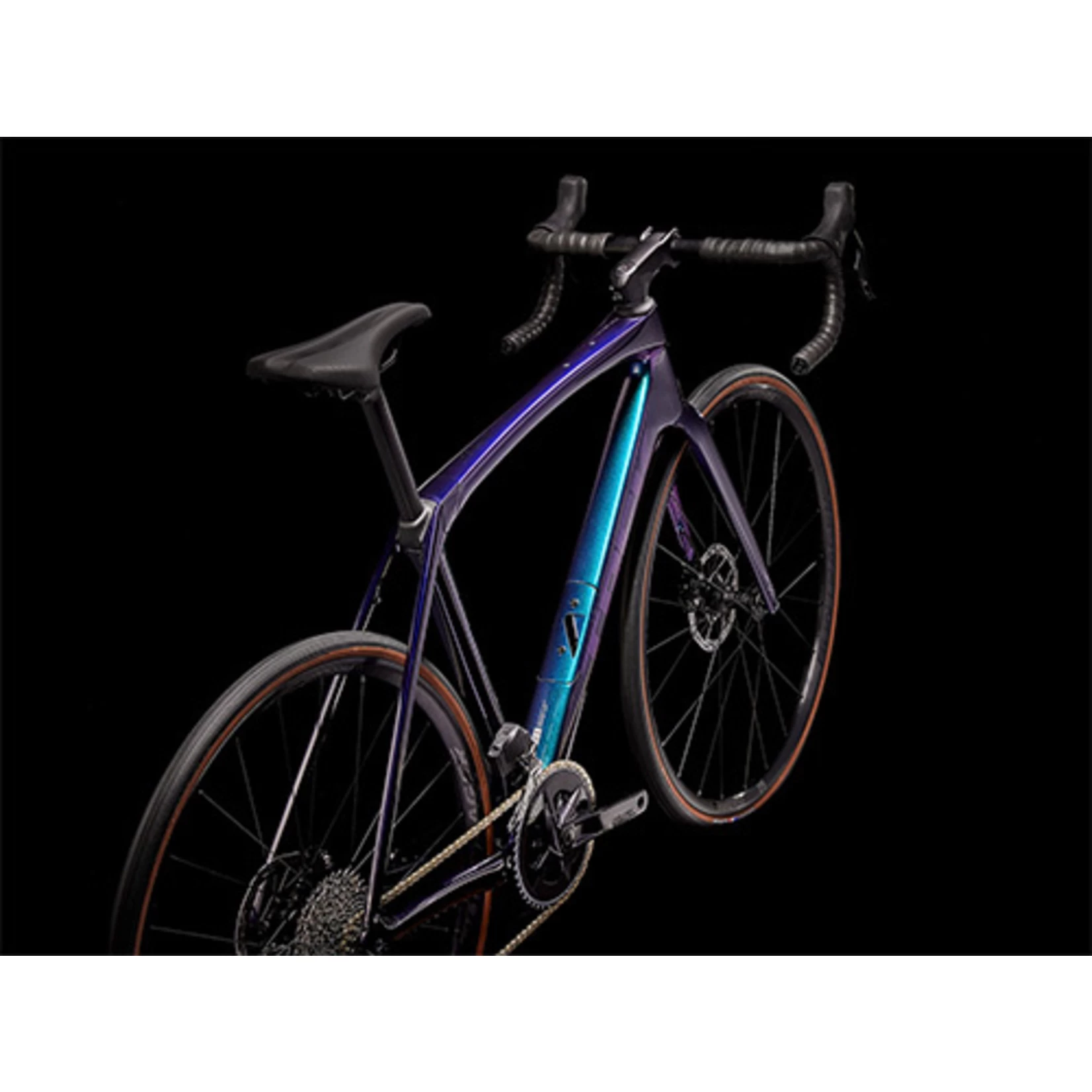 TREK DOMANE SL 6 ETAP DEEP DARK BLUE - Image 4
