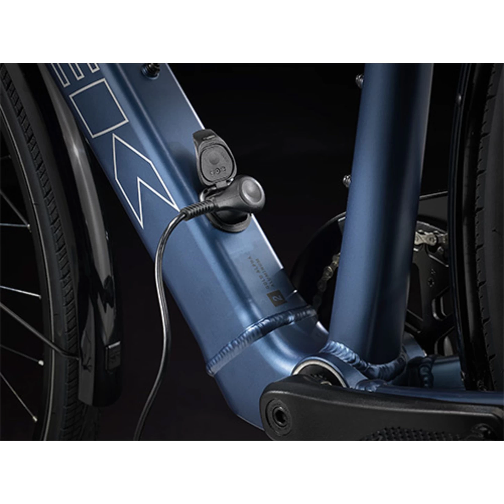 TREK FX+ 2 GENTS SATIN MULSANNE BLUE - Image 12